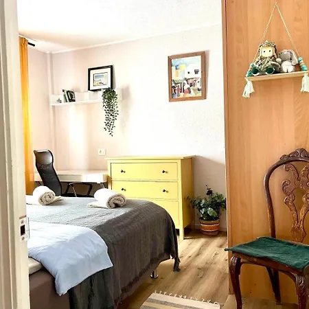 Central Loft *